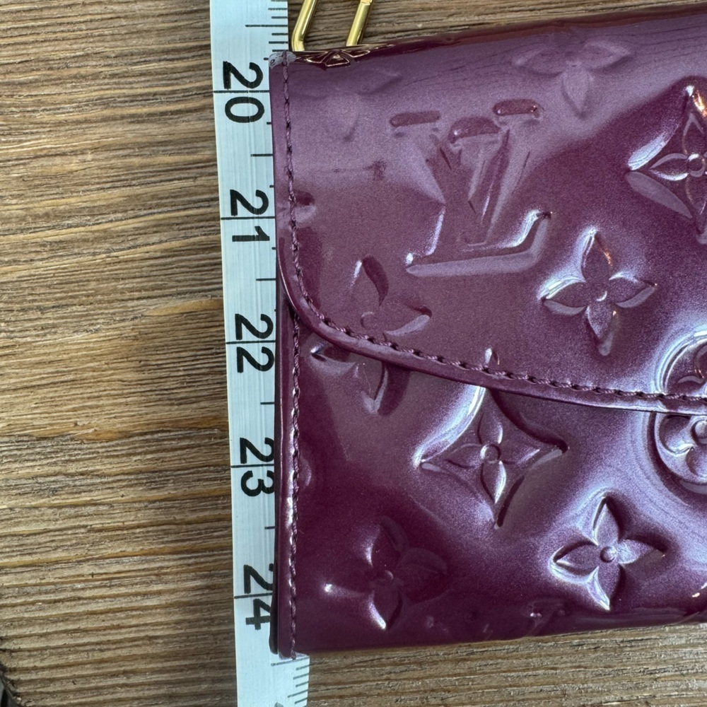 Louis Vuitton Sunset Boulevard in Amarante Vernis Leather - Picture 8 of 16
